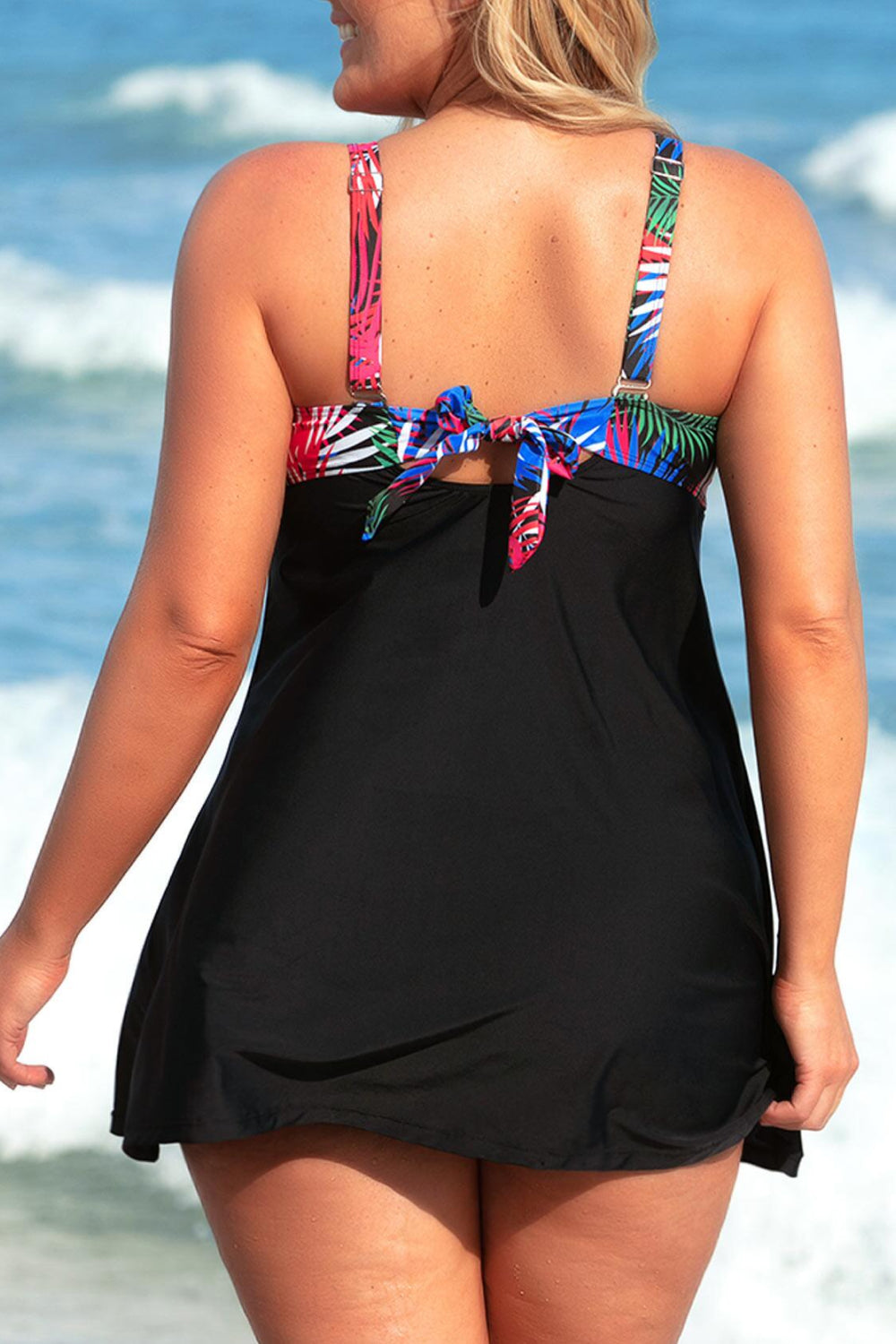 Plus Size Botanical Print Two-Tone Two-Piece Swimsuit